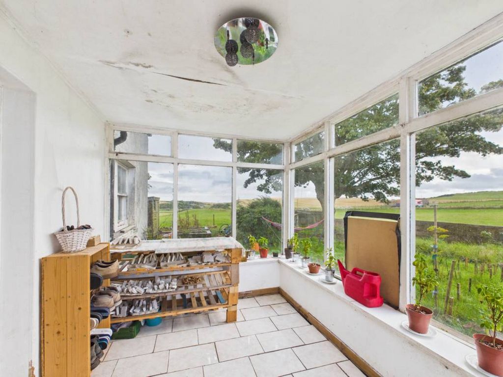 Property photo 2 of 30