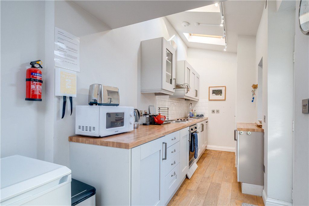 Property photo 2 of 14 Kitchen