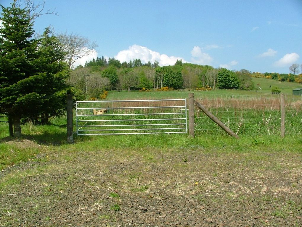 Property photo 2 of 9
