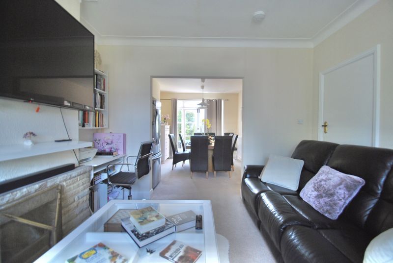 Property photo 3 of 16 Photo 13