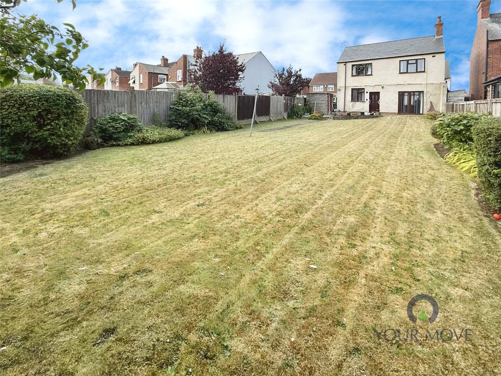 Property photo 3 of 12 Outside
