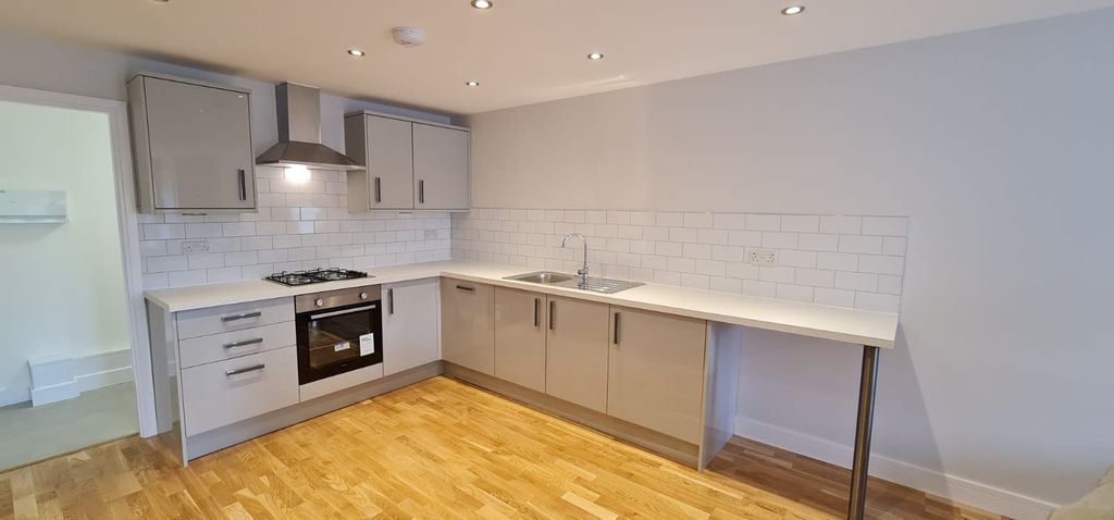 Property photo 3 of 8 Picture No. 03