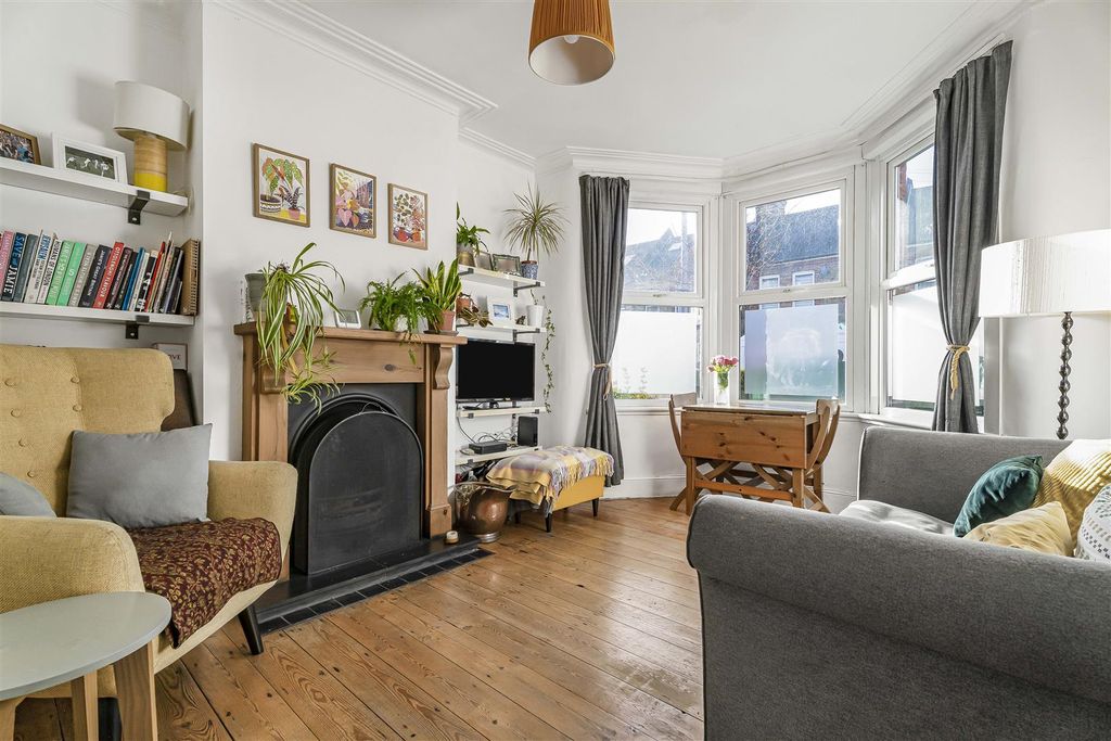 Property photo 2 of 29 2