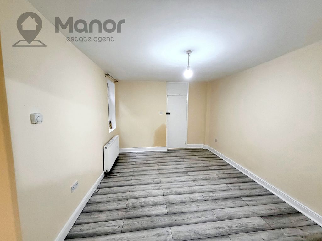 Property photo 2 of 10 Whatsapp Image 2025-11-23 At 00.39.10 (1)