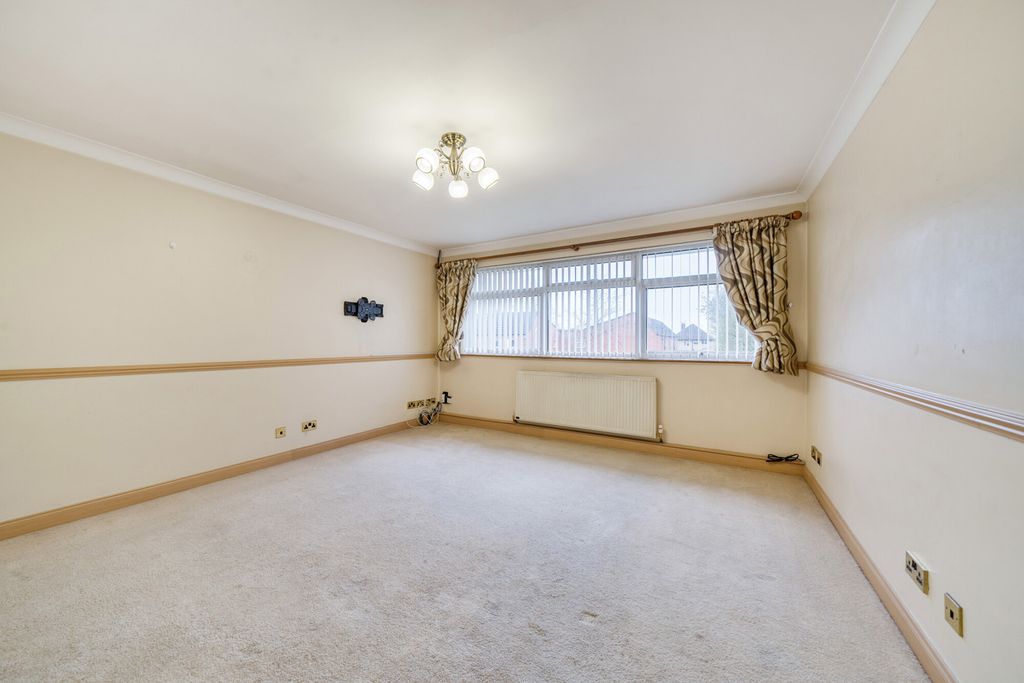 Property photo 2 of 20 1435491-2-69c6B54...