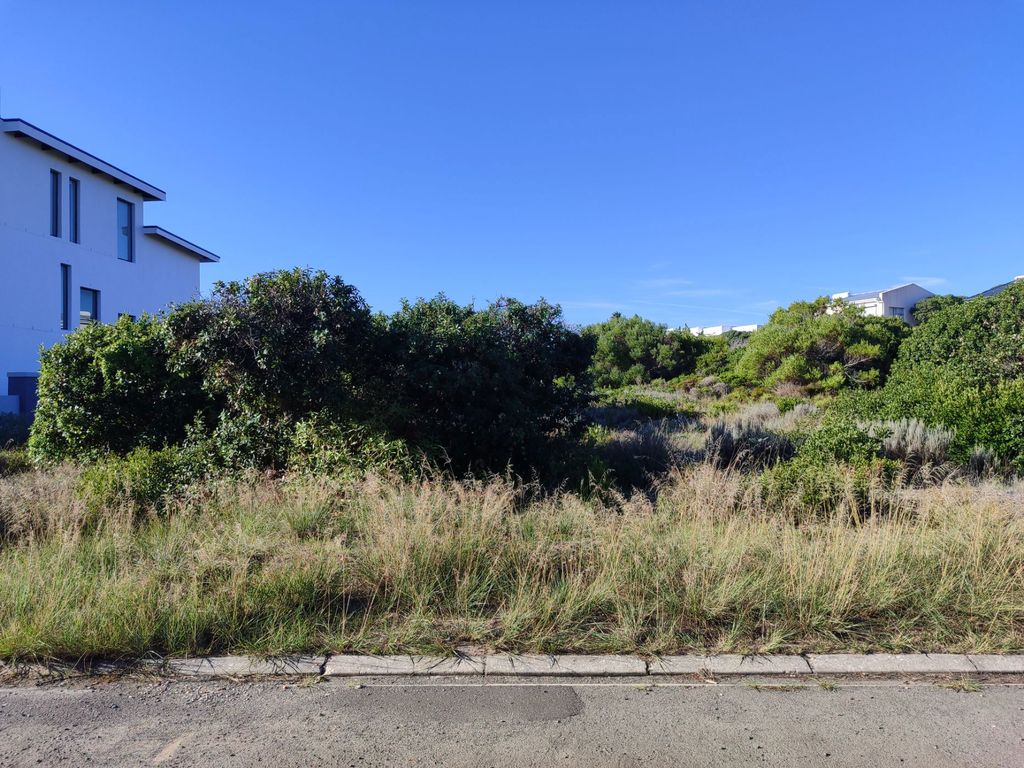 Property photo 1 of 9 1Sw1698359