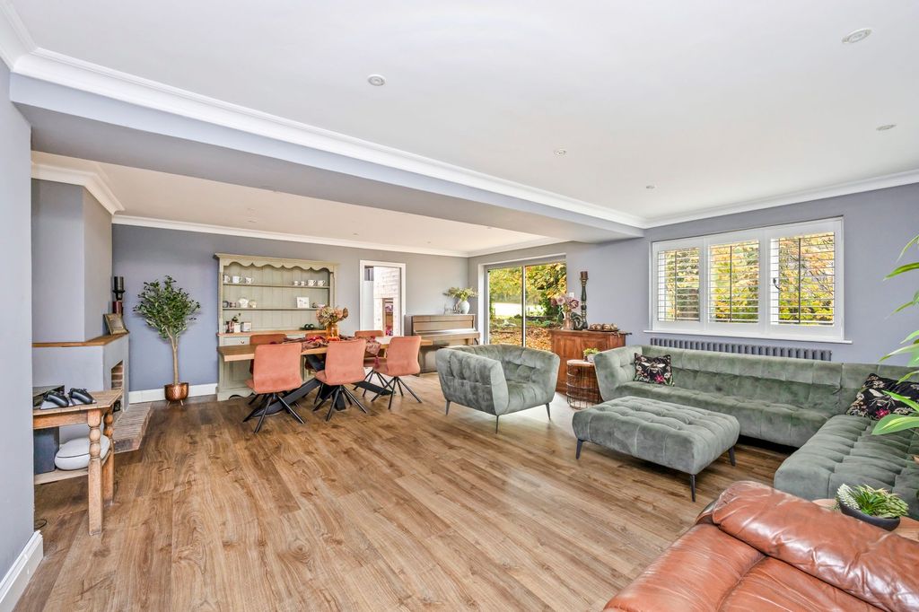 Property photo 2 of 35 Reception Room