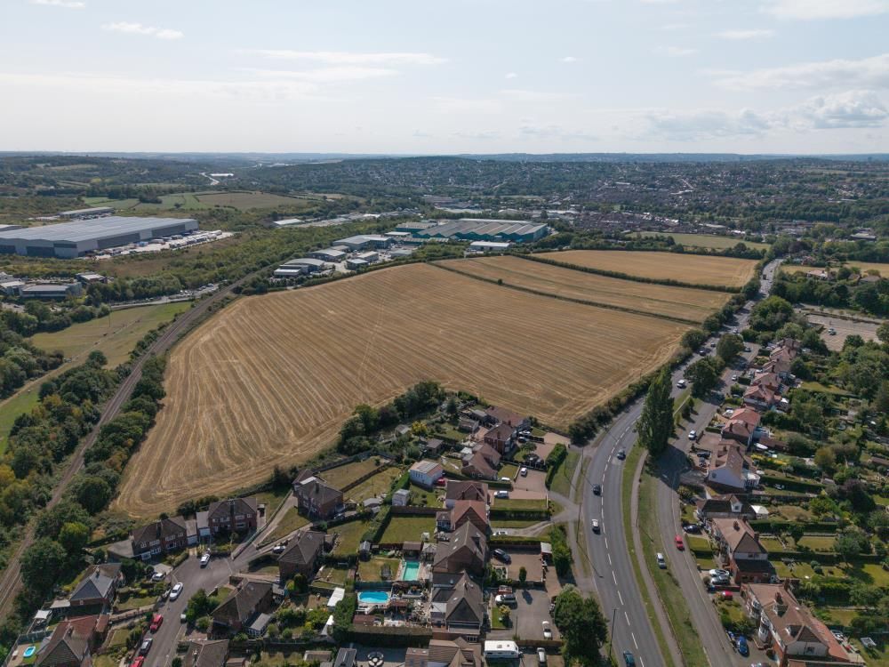 Property photo 3 of 6