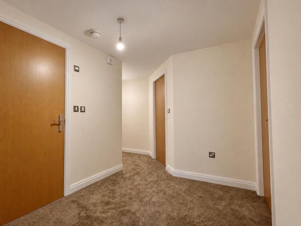 Property photo 2 of 14 Entrance.Jpg