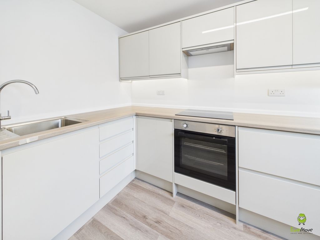 Property photo 1 of 17 Presented By Clinton At Ewemove Bexleyheath And Da