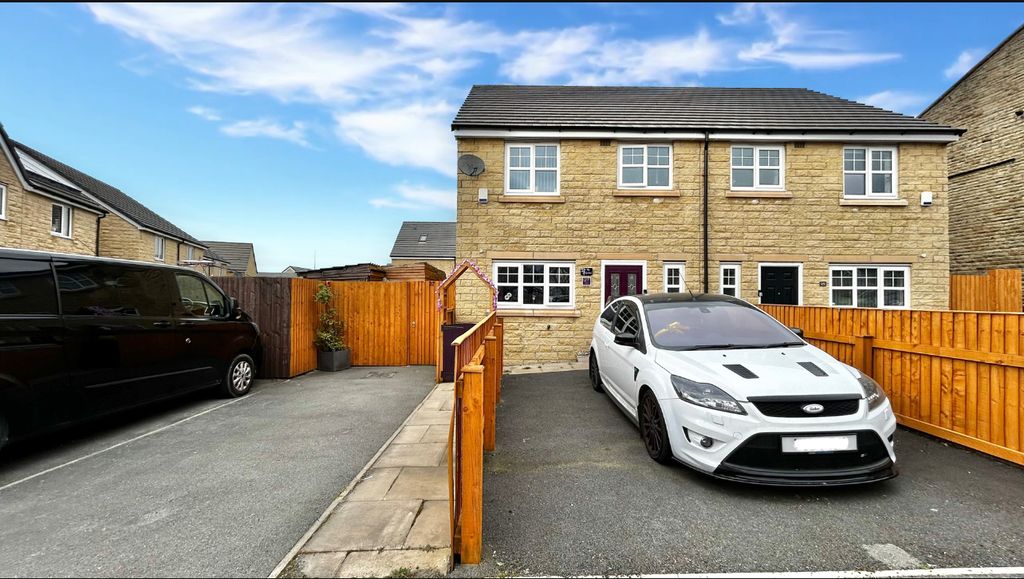 Property photo 1 of 18 1