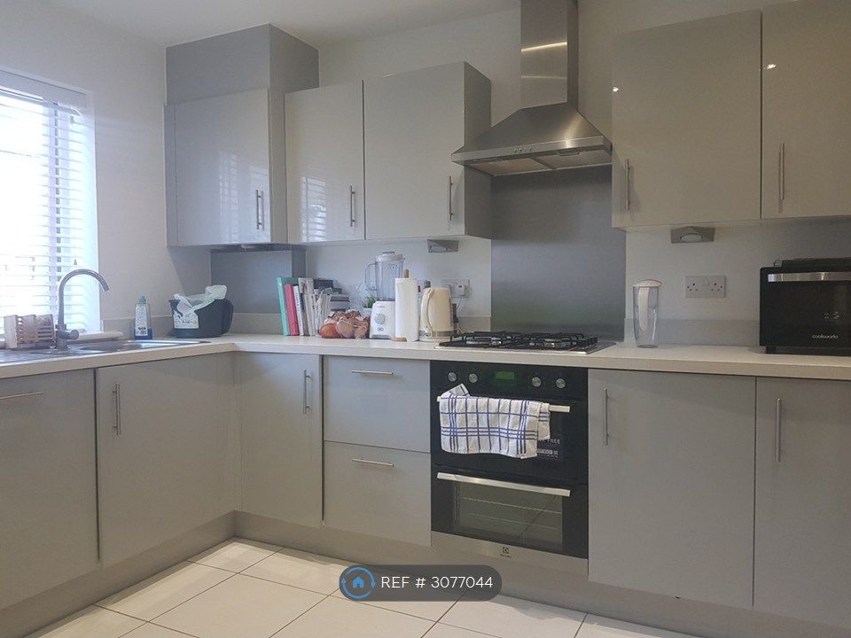 Property photo 2 of 3