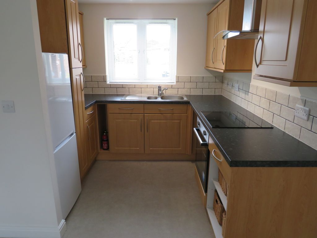 Property photo 2 of 5 Kitchen