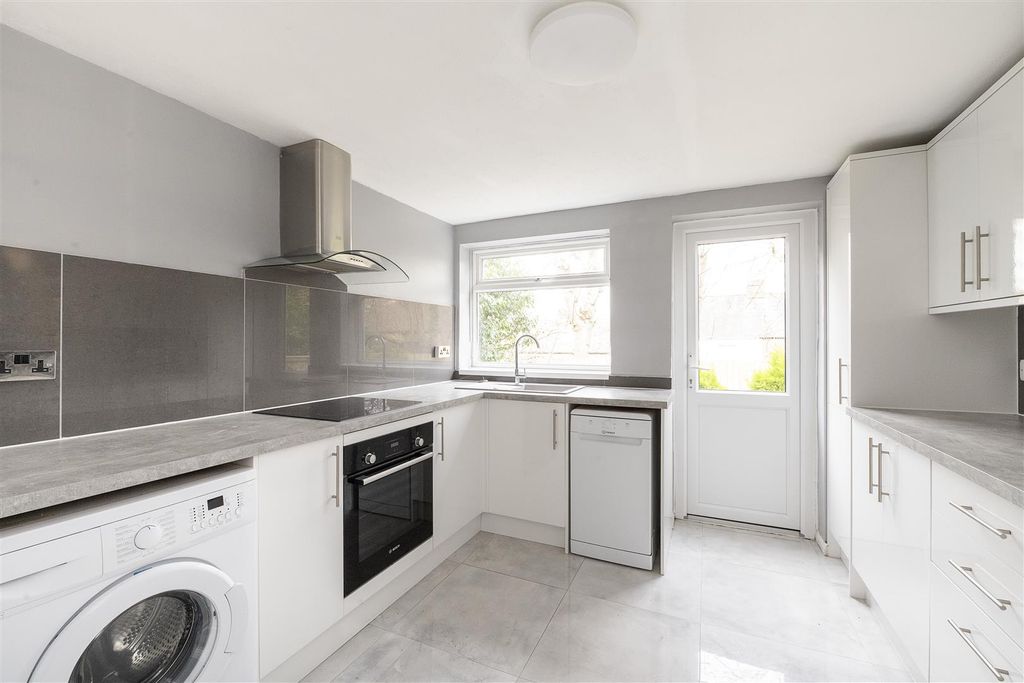 Property photo 2 of 12 Dsc_6366.Jpg