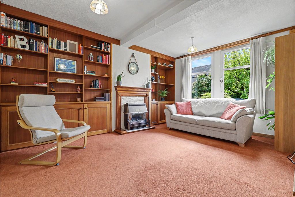 Property photo 3 of 25 Picture No. 23
