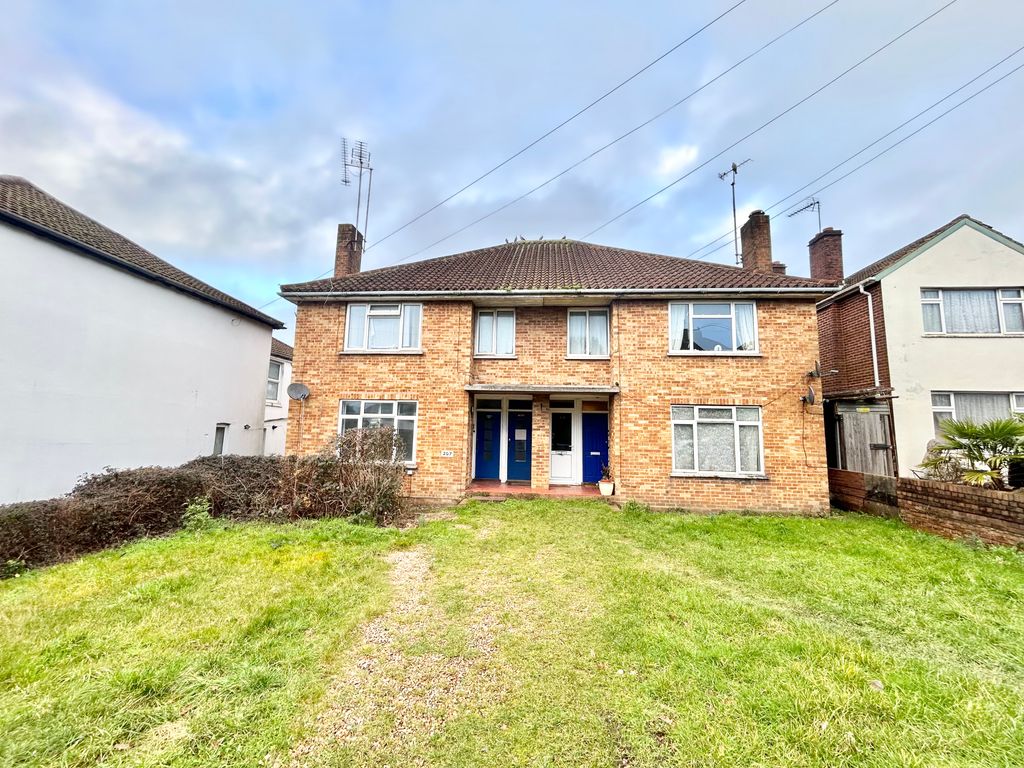 Property photo 1 of 8 Image