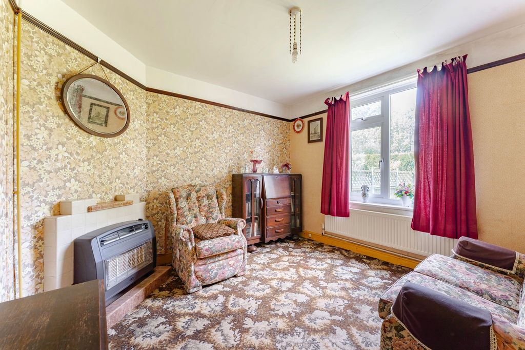 Property photo 3 of 22