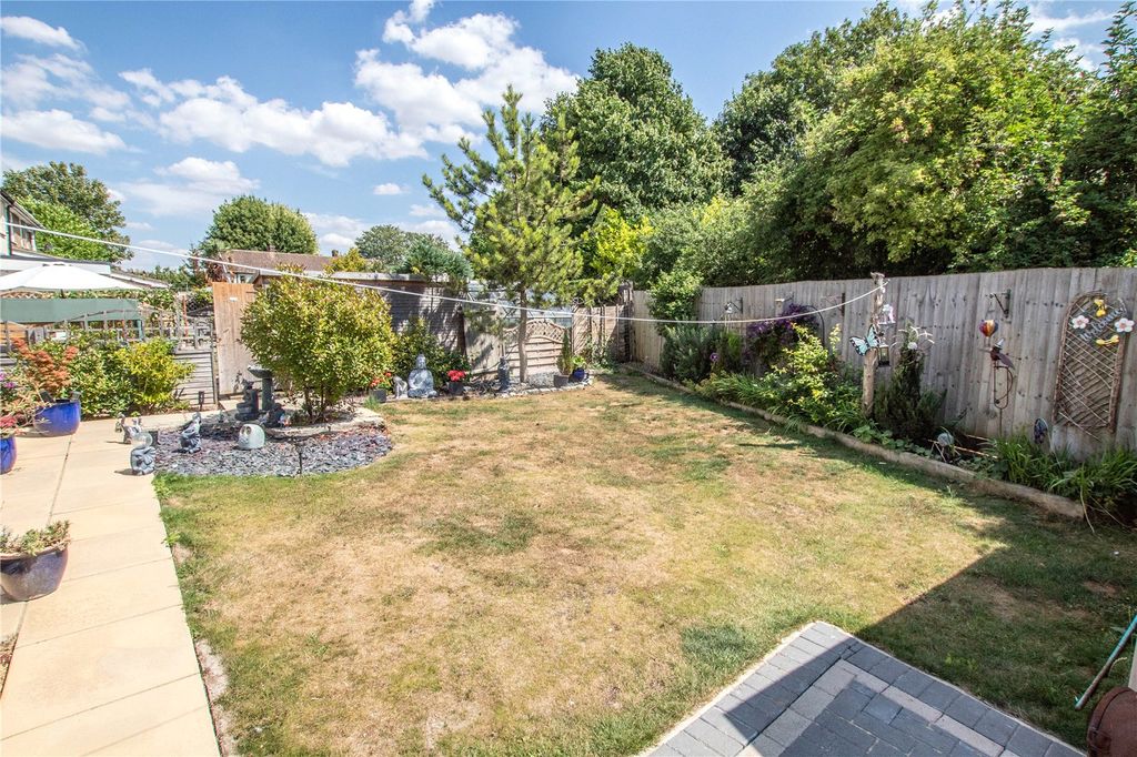 Property photo 2 of 19 Rear Garden