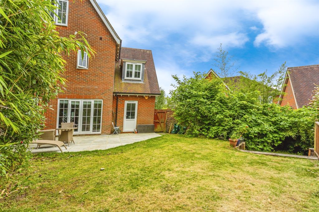 Property photo 2 of 17