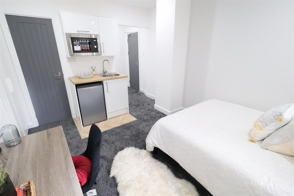 Property photo 2 of 10 Img_7466-2.Jpg