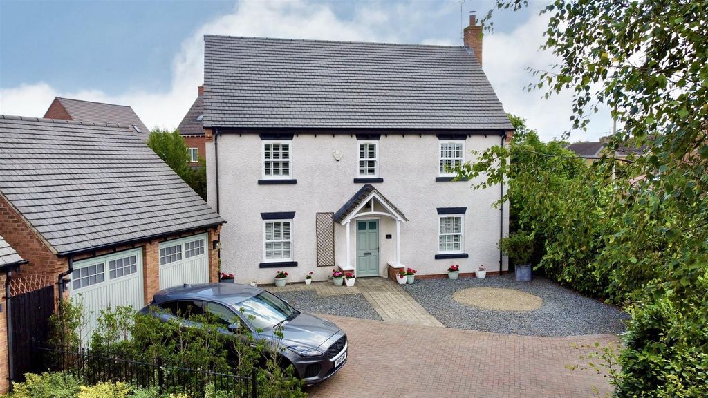 Property photo 1 of 38 1