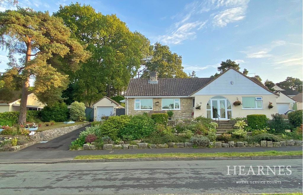 Property photo 1 of 23