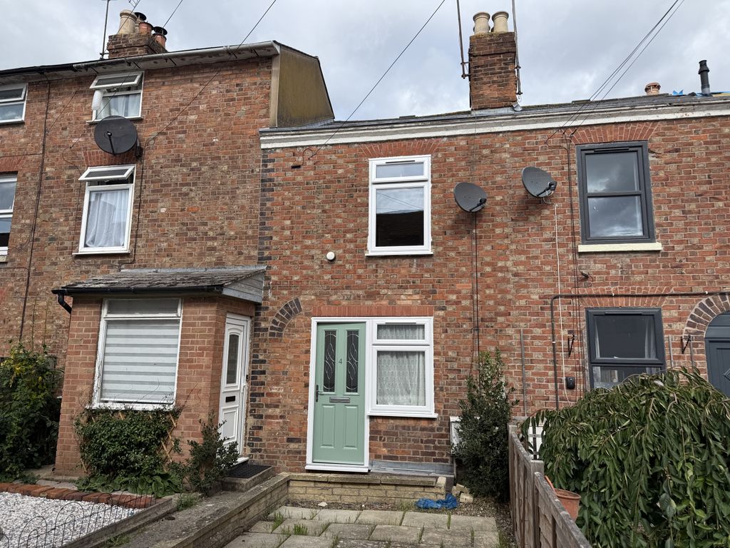 Property photo 1 of 19 3 Bed Terraced House For Sale