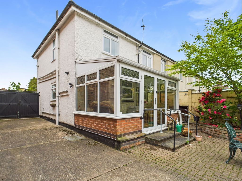 Property photo 2 of 18 Rear