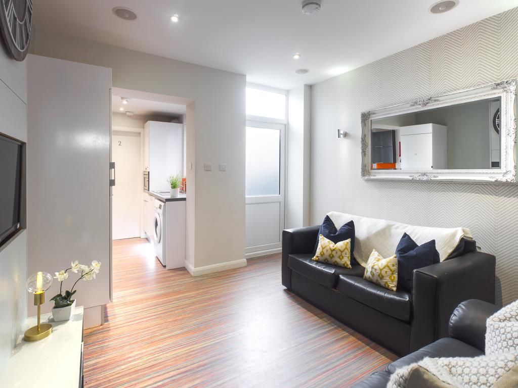 Property photo 2 of 5 Photo 1