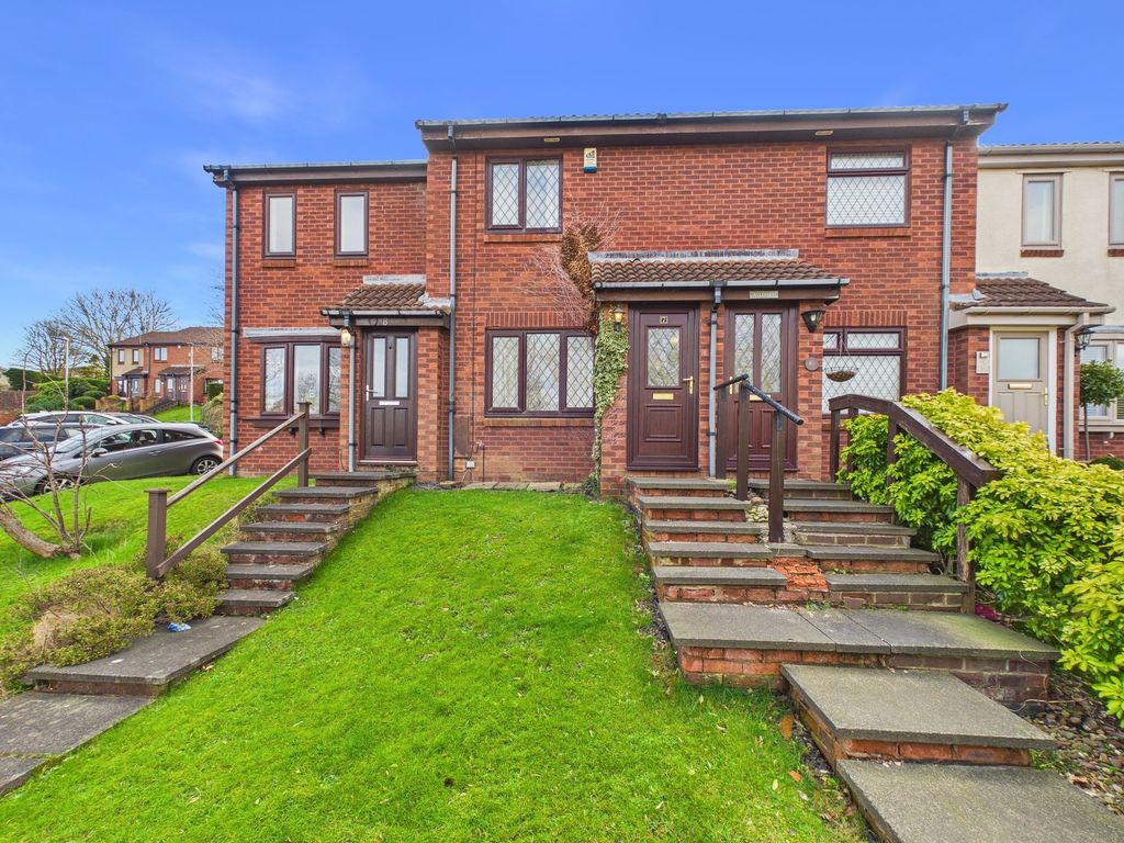 Property photo 1 of 11 External