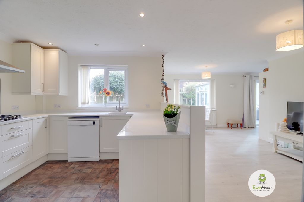 Property photo 1 of 20 Open Kitchn Diner At Reedsdale By Ben Brind @ Ewem