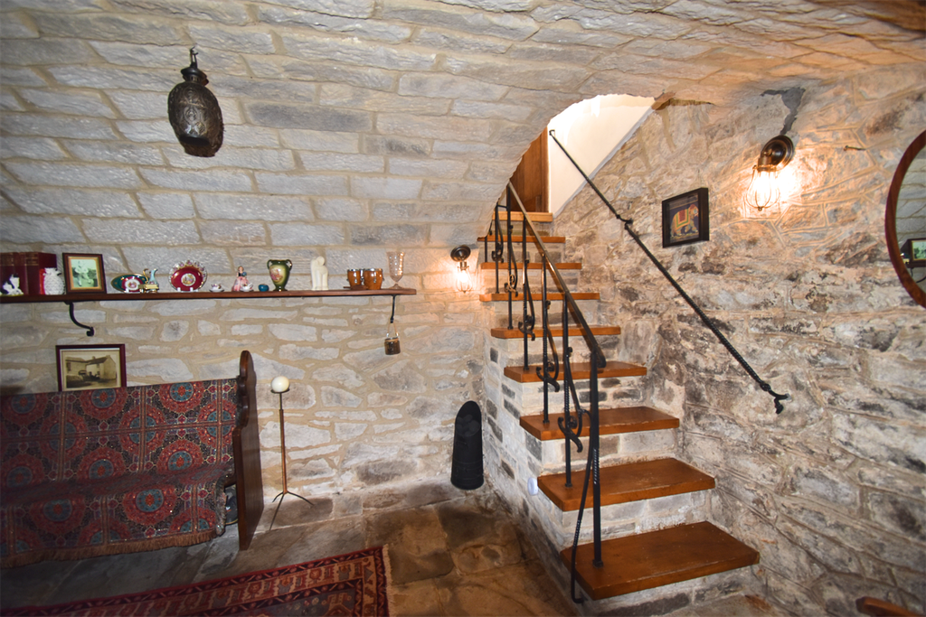 Property photo 3 of 28 Reception Hallway