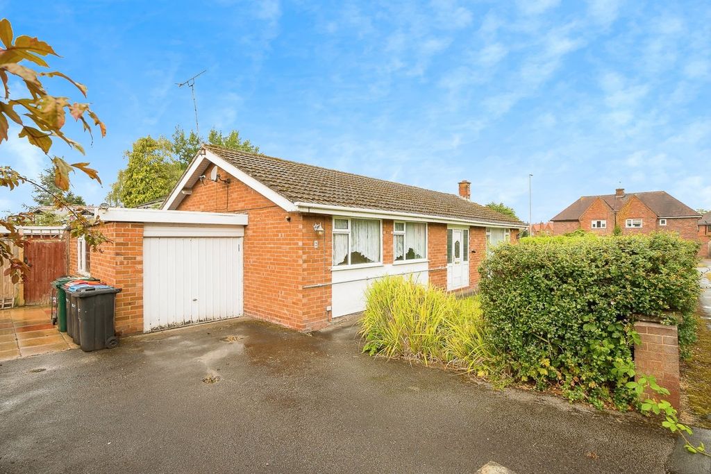 Property photo 1 of 18
