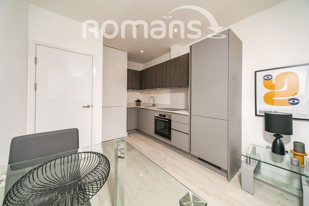 Property photo 2 of 11 ee64A84F-64Dd-Ec11-B