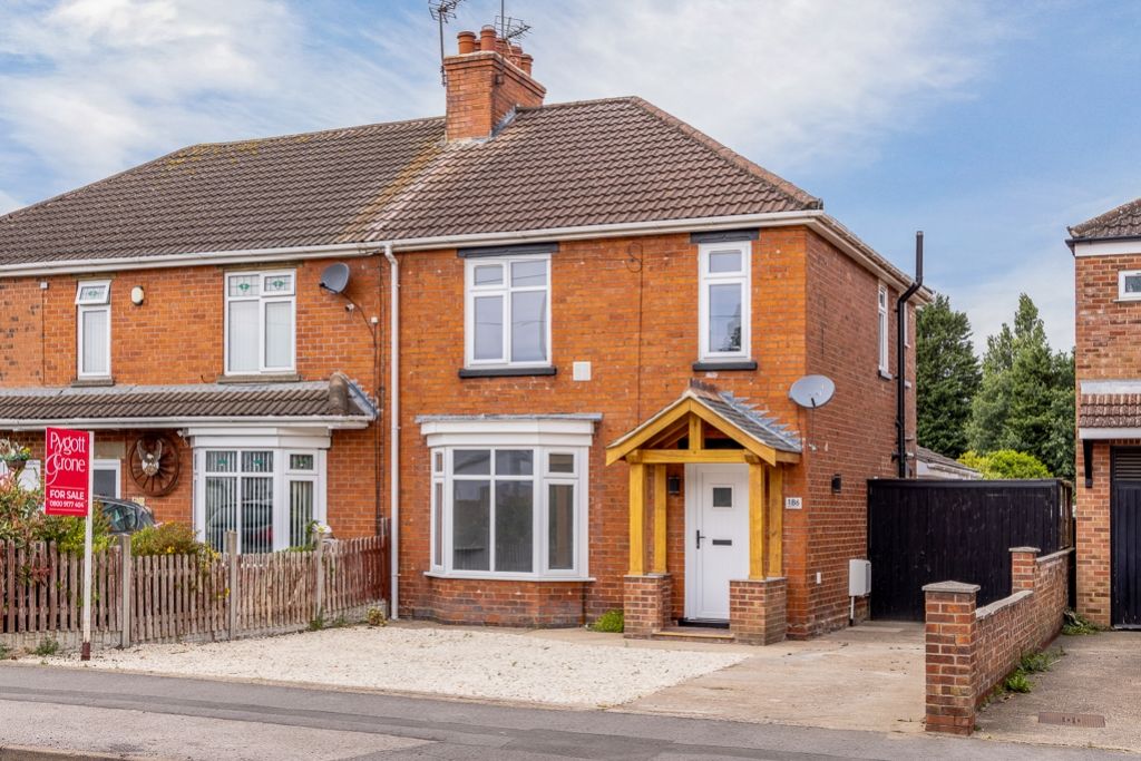 Property photo 1 of 29 186 Boultham Park Road (Lincoln)-7