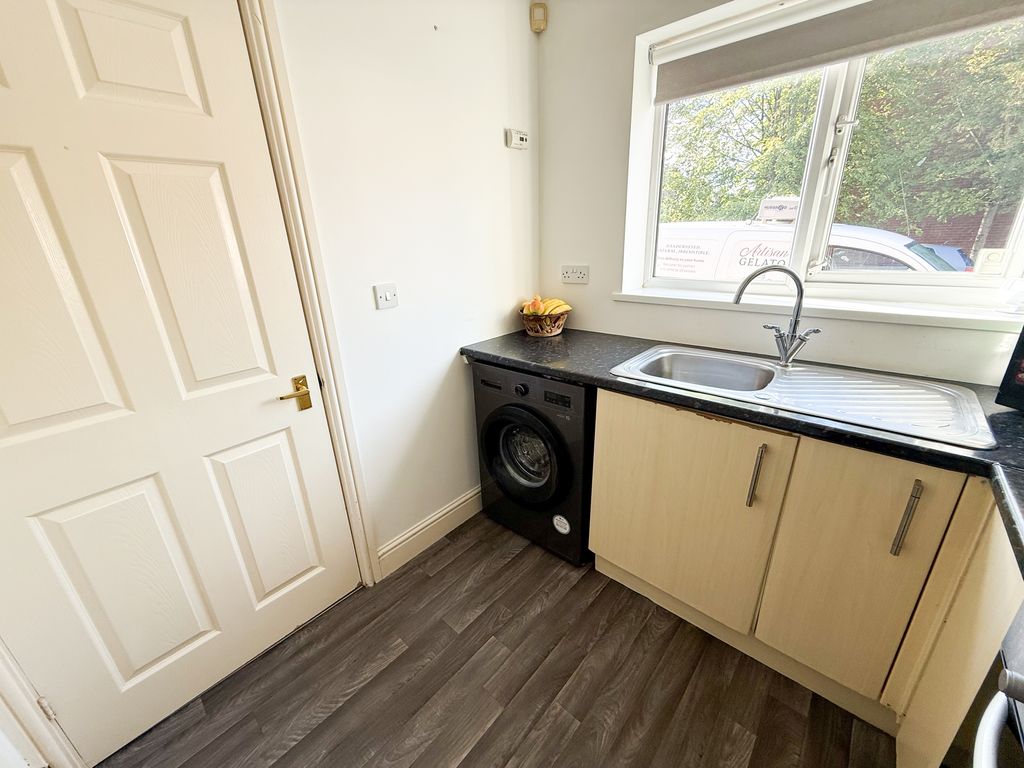 Property photo 3 of 14 Img_9373
