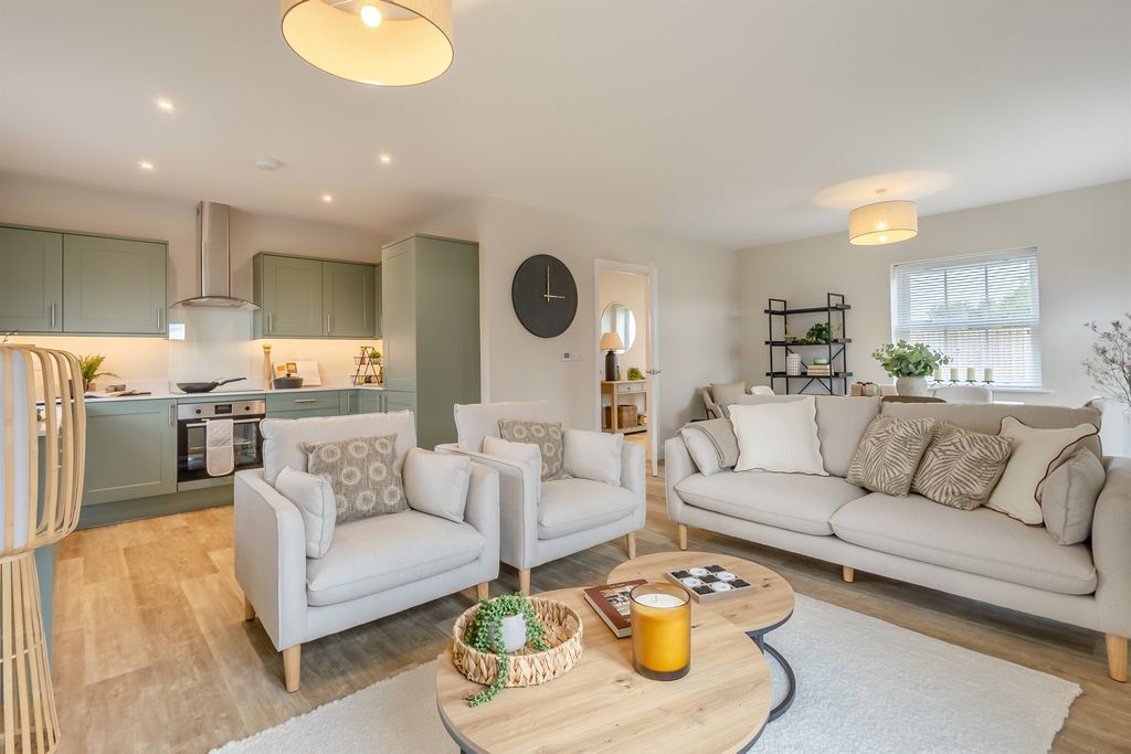 Property photo 2 of 16