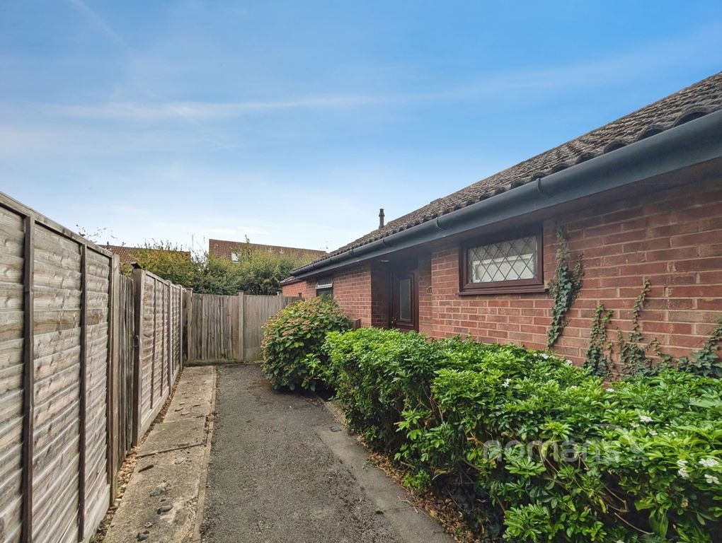 Property photo 1 of 13 Pbox-Img.Jpg
