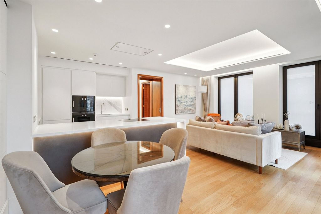 Property photo 3 of 15 Picture No. 33