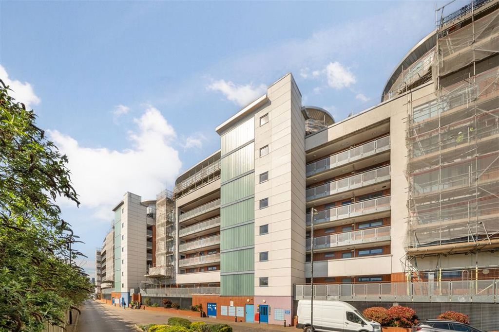 Property photo 1 of 6