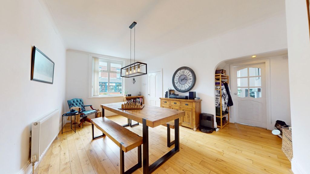 Property photo 3 of 22 5349513
