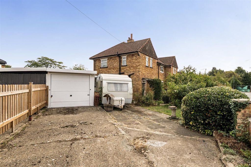 Property photo 1 of 23