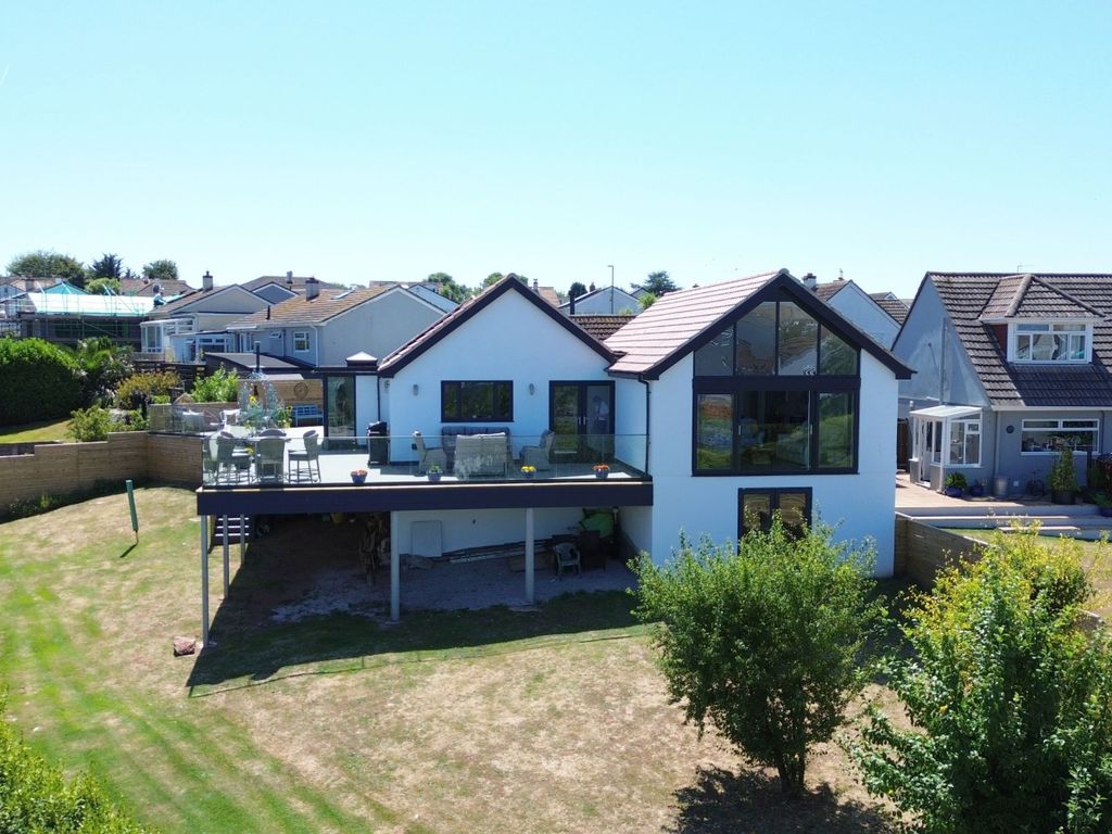 Property photo 1 of 46