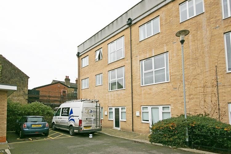 Property photo 3 of 9