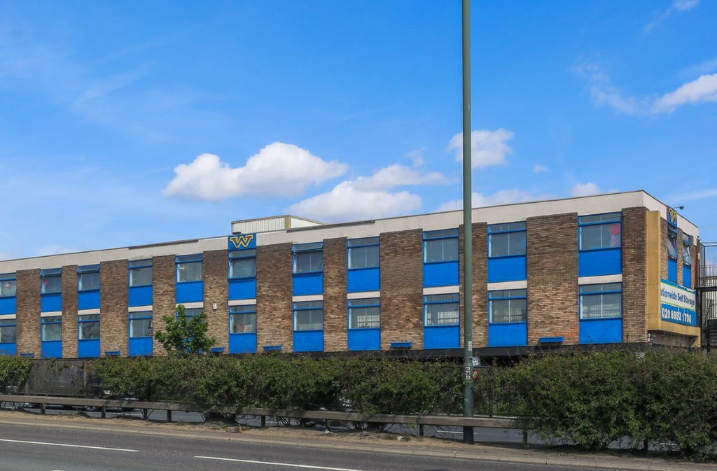 Property photo 1 of 5 Photo 0