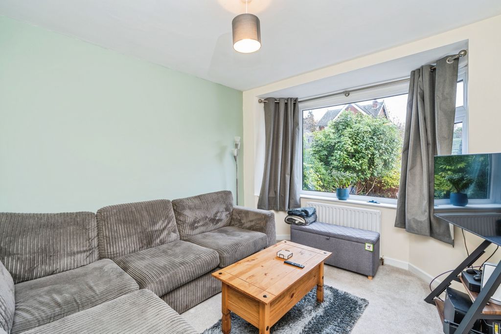 Property photo 3 of 20