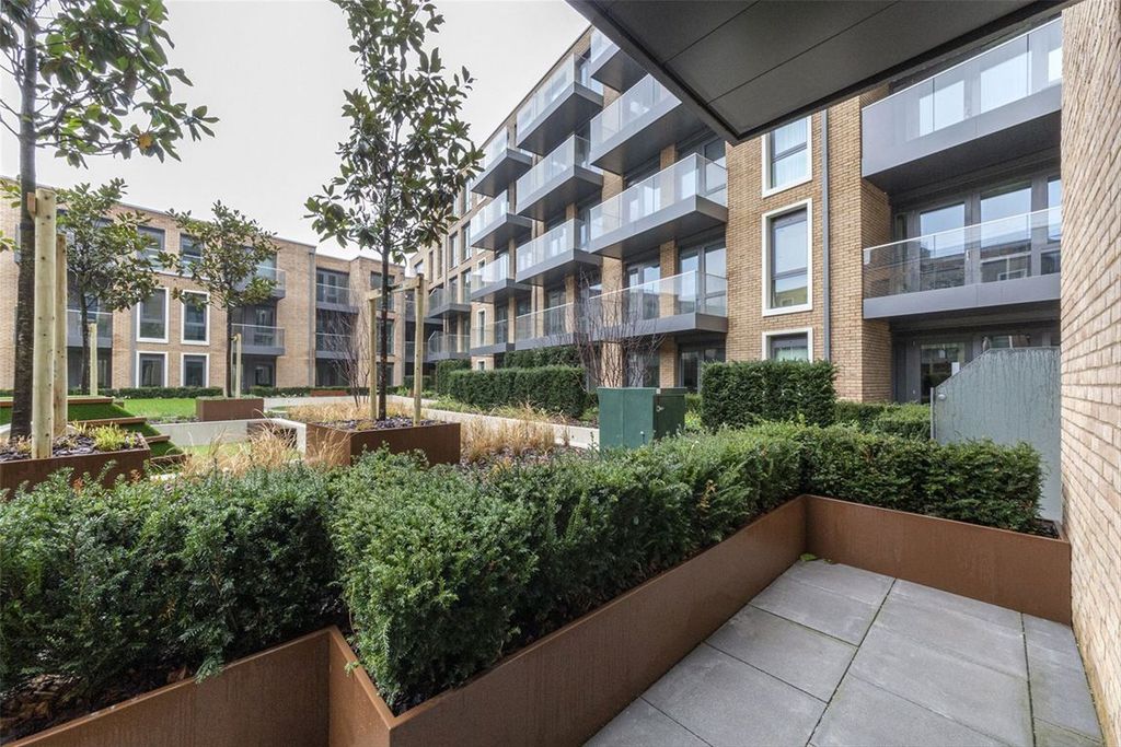 Property photo 3 of 9