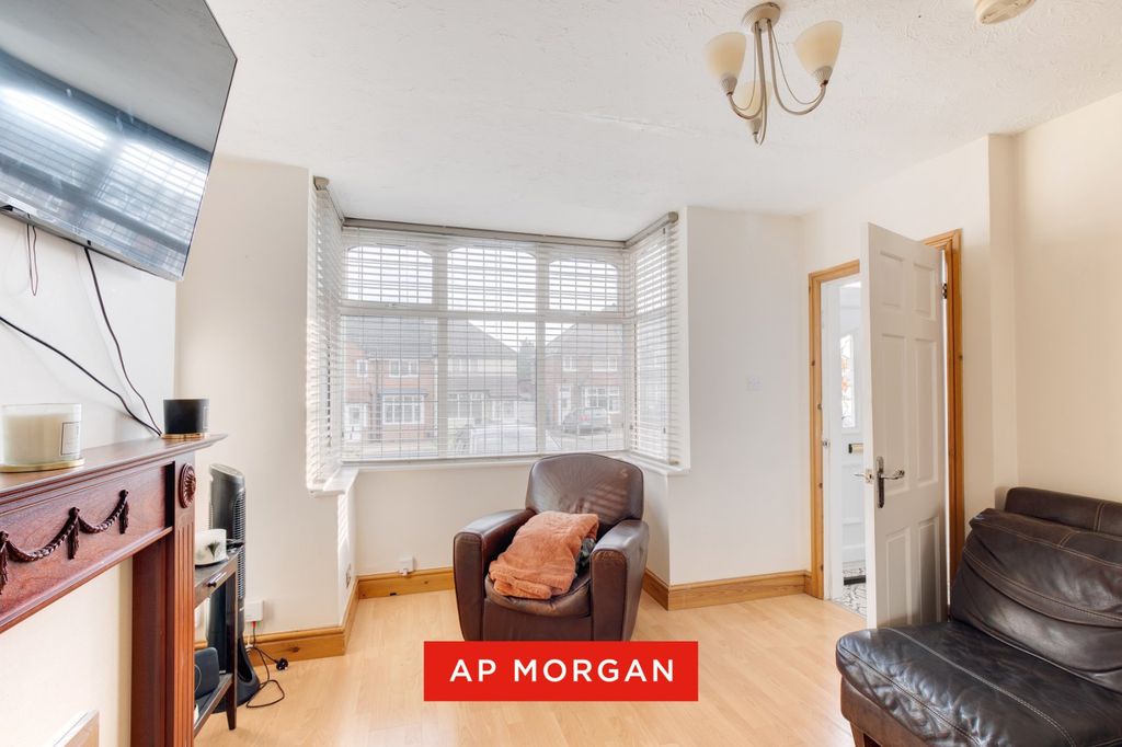 Property photo 3 of 15 Picture No. 07