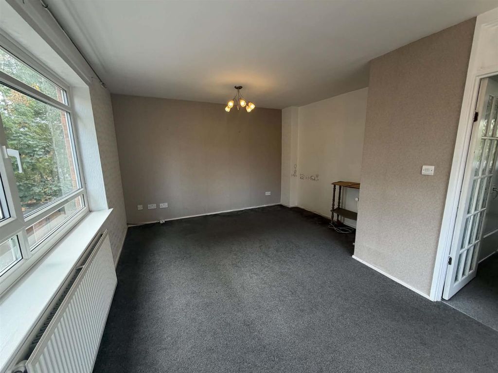 Property photo 3 of 11 c3B1Dfcc-563E-46Fb-Aed6-8889Fcb9c78E.Jpg