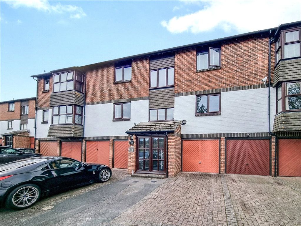 Property photo 1 of 8 Picture No. 20